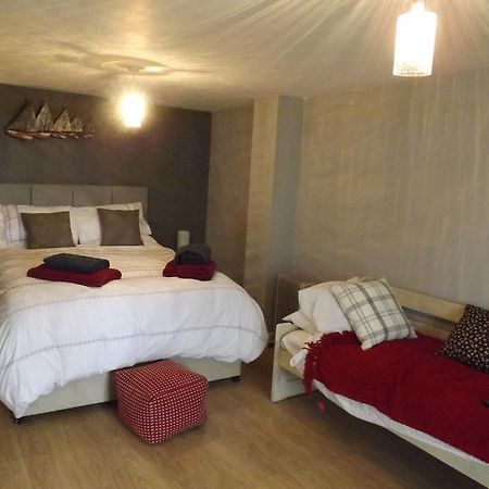 The Swallows Guest House New Quay  Exteriér fotografie