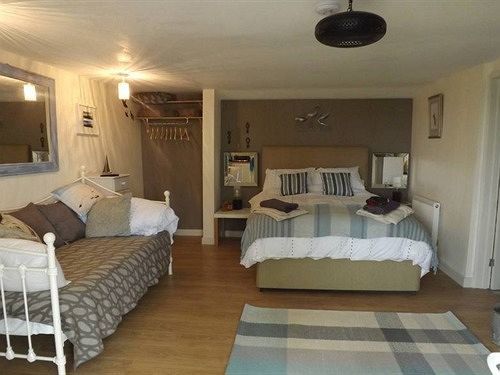 The Swallows Guest House New Quay  Exteriér fotografie